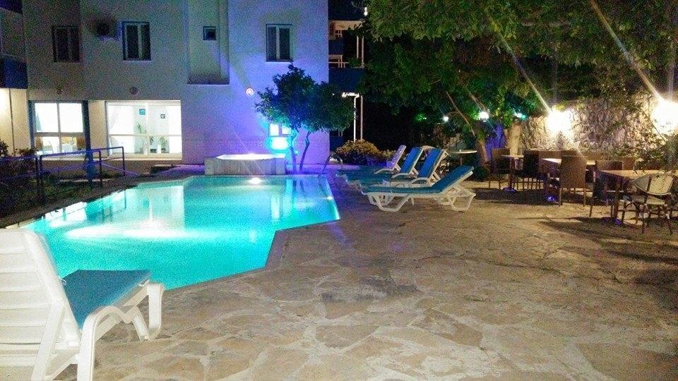 Parla Apart Hotel Çeşme Zewnętrze zdjęcie